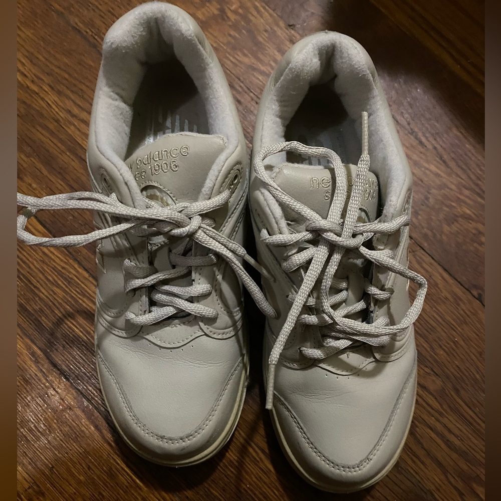 new balance 812 rollbar